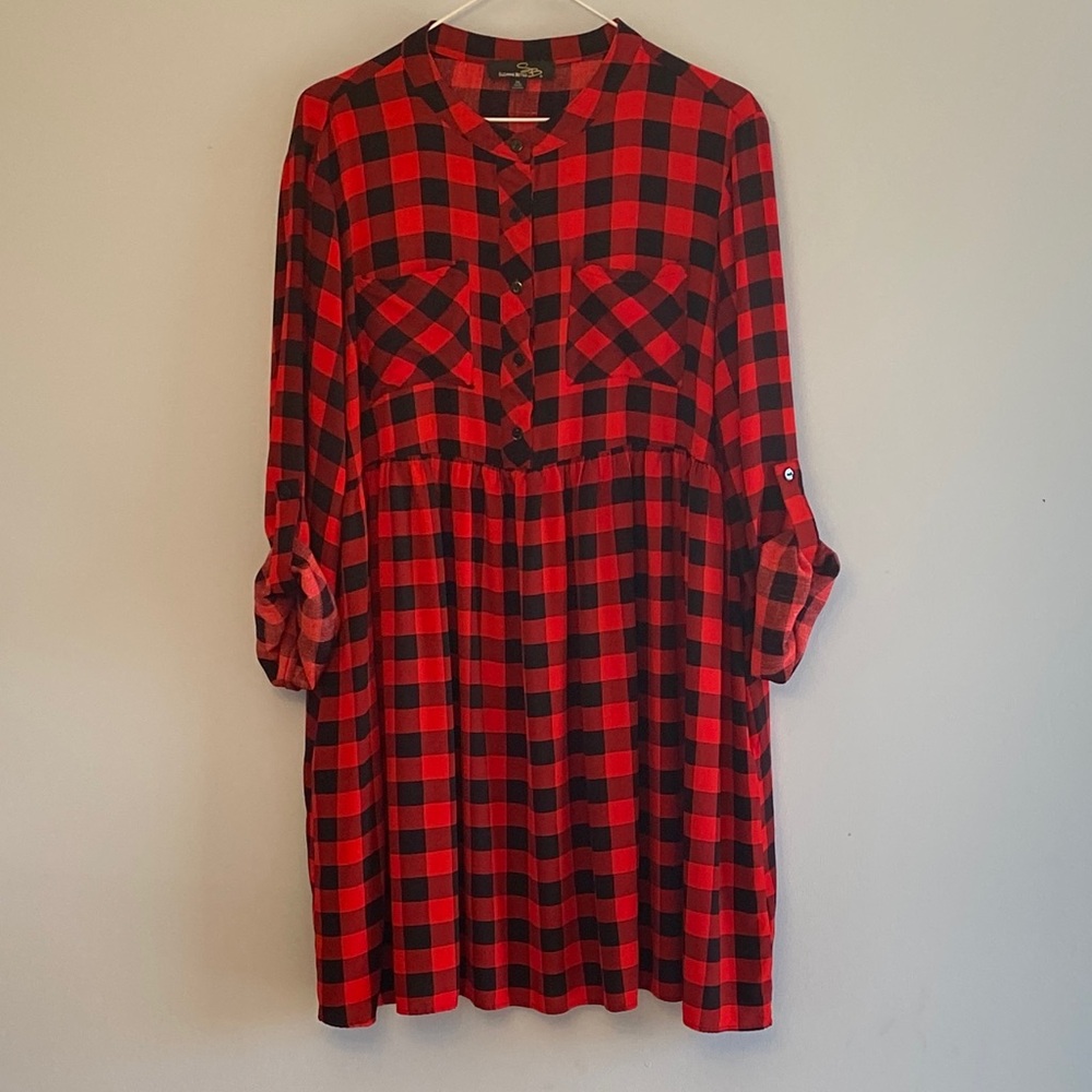 NWT Suzanne Betro Women’s Plaid Dress